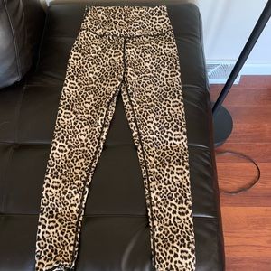 Scrunch butt leggings